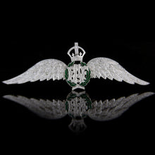 Load image into Gallery viewer, Royal Air Force Pilot’s Wings Brooch &amp; Clips
