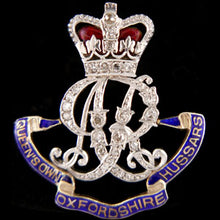 Load image into Gallery viewer, Queen’s Own Oxfordshire Hussars Brooch