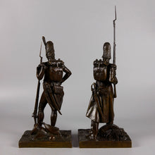 Load image into Gallery viewer, A Pair of Bronze Grenadiers of Napoleon’s Imperial Guard