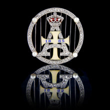 Load image into Gallery viewer, 19th (Alexandra, Princess of Wales's Own) Hussars Brooch