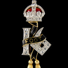 Load image into Gallery viewer, The Bedfordshire Regiment Brooch