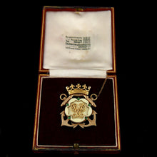Load image into Gallery viewer, Princess Elizabeth, Duchess of Edinburgh and Duke of Edinburgh Presentation Brooch