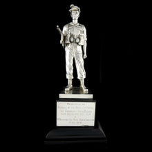 Load image into Gallery viewer, Royal Scots Fusiliers - Presentation Silver Figure, 1946
