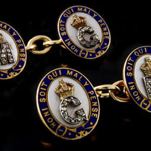 Load image into Gallery viewer, George V and Queen Mary Royal Presentation Cufflinks