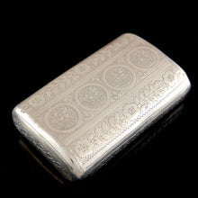 Load image into Gallery viewer, A Patriotic Wellington Snuff Box, 1814