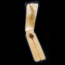 Load image into Gallery viewer, King George V Royal Presentation Stickpin