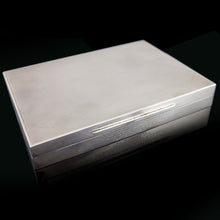 Load image into Gallery viewer, Special Forces - Presentation Cigarette Box, 1944