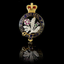 Load image into Gallery viewer, Welch Regiment Brooch