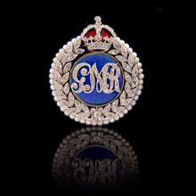 Load image into Gallery viewer, Countess of Minto’s Royal Presentation Brooch