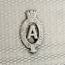 Load image into Gallery viewer, Royal Presentation Silver Table Box, 1928