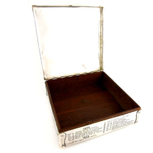Load image into Gallery viewer, ‘Battlefields of the Second World War’ Table Top Box, circa 1945