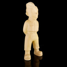 Load image into Gallery viewer, Second World War Bovey Pottery Tommy, 1943