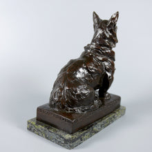 Load image into Gallery viewer, King's Royal Rifle Corps - Timmy the Corgi, 1916