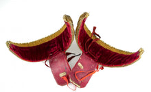 Load image into Gallery viewer, 22nd Cheshire Regiment of Foot - A Pair of Light Company Officer's Wings, 1840