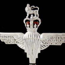 Load image into Gallery viewer, Parachute Regiment Brooch
