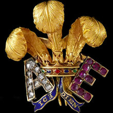 Load image into Gallery viewer, Birth of Albert Edward, Prince of Wales Presentation Brooch
