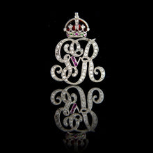 Load image into Gallery viewer, George V Royal Cypher Brooch
