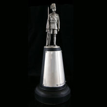 Load image into Gallery viewer, King&#39;s African Rifles - An Elizabeth II Figure of an Askari, 1959
