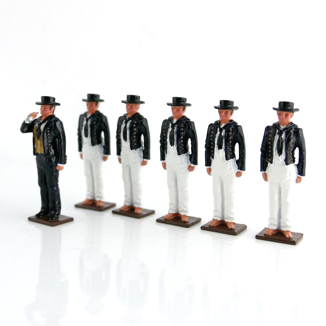 A Boatswain with five Crew, Royal Navy, 1805