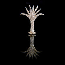 Load image into Gallery viewer, Welsh Guards Brooch

