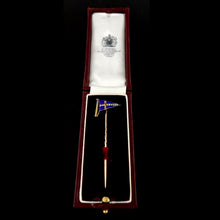 Load image into Gallery viewer, Royal Thames Yacht Club Burgee Stickpin

