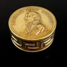 Load image into Gallery viewer, Admiral Lord Nelson Snuff Box, circa 1805
