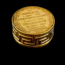 Load image into Gallery viewer, Admiral Lord Nelson Snuff Box, circa 1805

