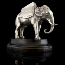 Load image into Gallery viewer, Duke of Wellington’s Regiment - Table Cigar Cutter, 1906
