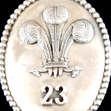 Load image into Gallery viewer, Royal Welch Fusiliers - 23rd Regiment of Foot Shoulder Belt Plate, 1805
