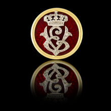 Load image into Gallery viewer, Queen of Spain Royal Presentation Brooch

