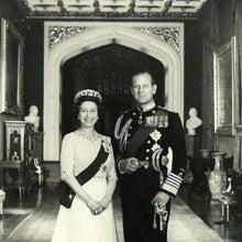 Load image into Gallery viewer, Royal Presentation Portrait of Queen Elizabeth II and The Duke of Edinburgh, 1981
