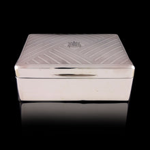 Load image into Gallery viewer, Princely India - Maharaja of Bikaner Presentation Armorial Cigarette Box, 1913
