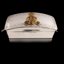Load image into Gallery viewer, George V Cavalry Officer’s Silver Pouch Flap Table Box, 1911
