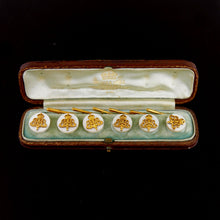 Load image into Gallery viewer, Grenadier Guards Dress Studs

