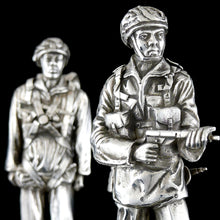 Load image into Gallery viewer, Parachute Regiment - A Pair of George VI Presentation Figures, 1949
