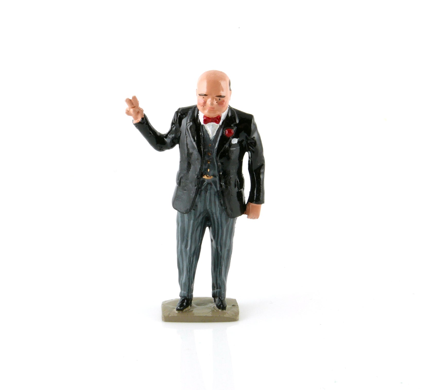 Winston Churchill Gives The "V" For Victory Sign In London On Lord... News Photo - Getty Images - Foto 7